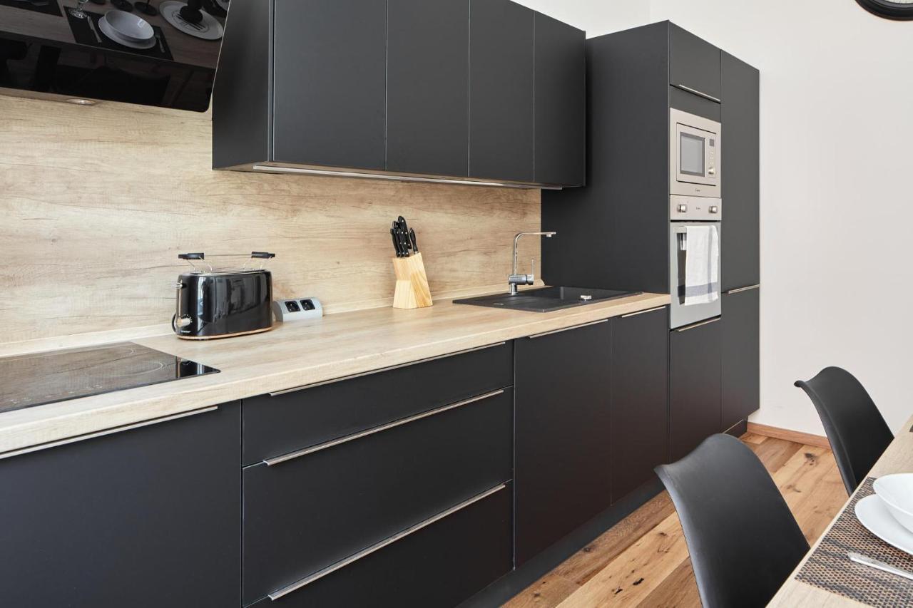 Prague Days - Stylish Apartment - Workspace エクステリア 写真